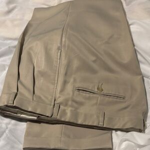 Jos. A Banks Leadbetter golf 36x30